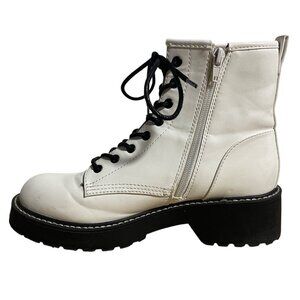 Madden Girl Womens Carra Lug Sole White Ankle Boots Size 8.5 Boho Punk Grunge